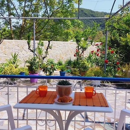 Apart-hotel Emilios Eleni Nydri (Lefkada)