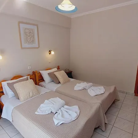 Apart Otel Emilios Eleni 3*
